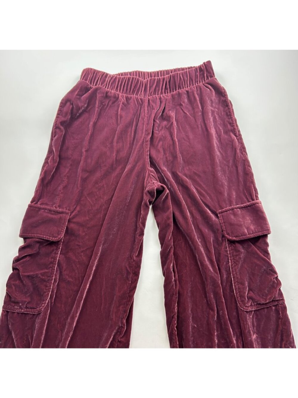 Universal Thread Rosy Plum Stretch Velour Wide Leg Cargo Pant S - Picture 2 of 7
